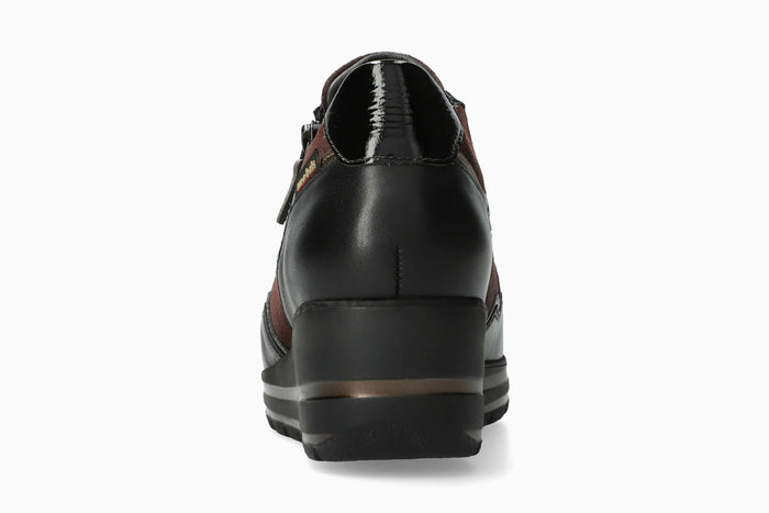 April - Black Women Sneaker