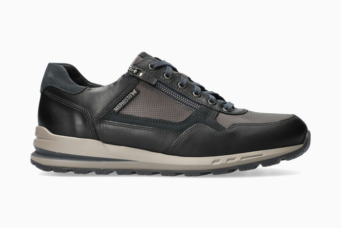 Bradley - Black | M4ZX