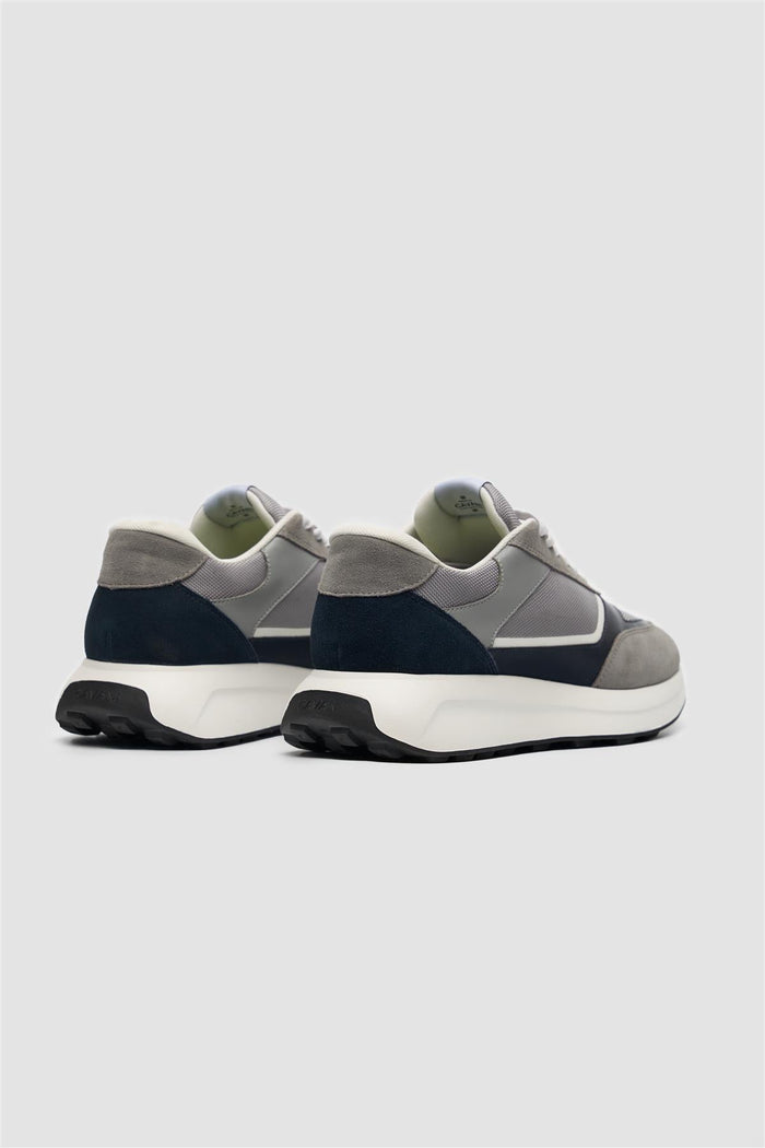 Brisbane Grey Technical Runner