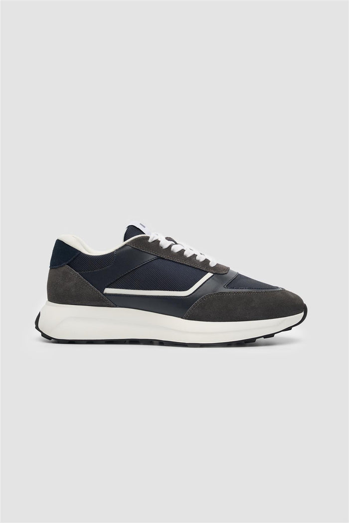 Brisbane Navy Technical Runner