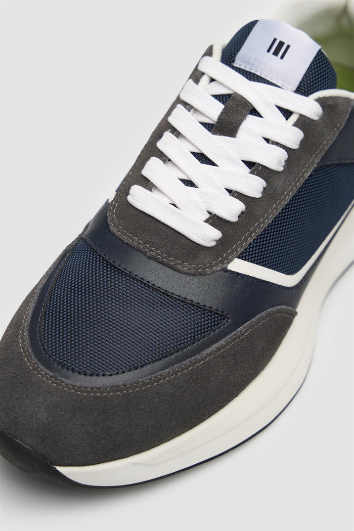 Brisbane Navy Technical Runner