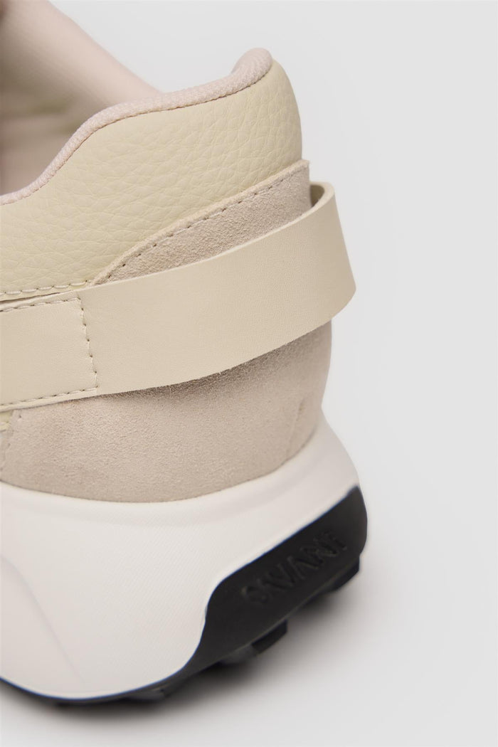 Canberra White Trainers