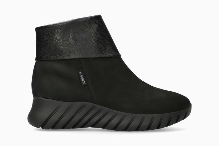 Filea - Black | M7RB