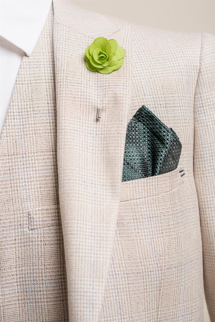 Cavani lime flower pin