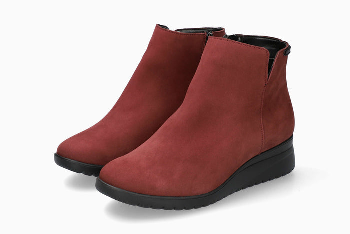 Idora - Wine | MOC9