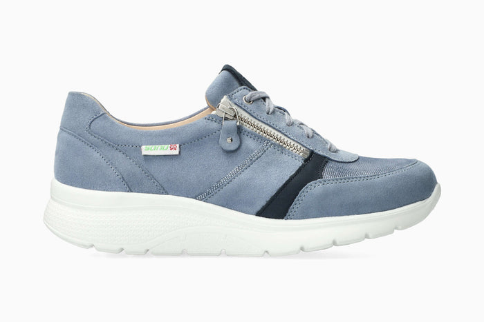 Izae - Sea Blue Women Walking
