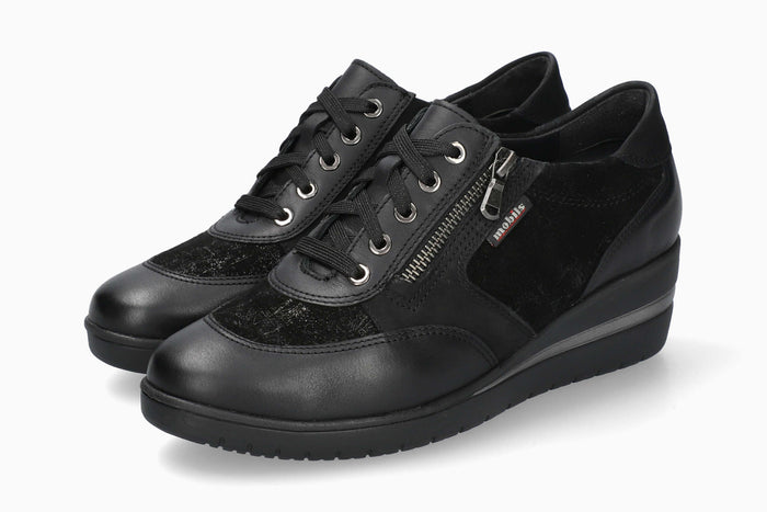 Patrizia - Black | M8KZ
