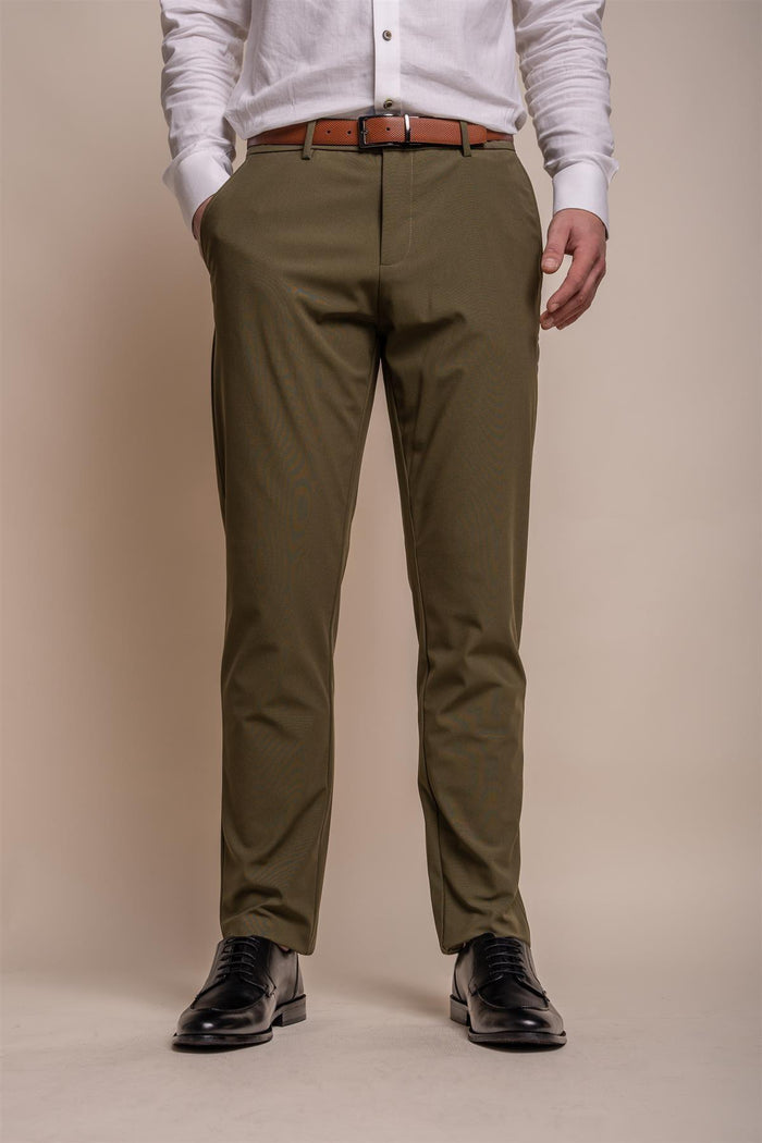 Short / 30 Inch Waist